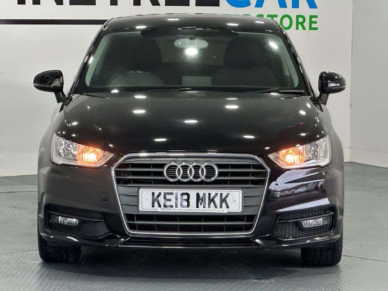 A 2018 AUDI A1 1.0 TFSI Sport Hatchback 3dr Petrol Manual Euro 6 (s/s) (95 ps) A 2018 AUDI A1 1.0 TFSI Sport Hatchback 3dr Petrol Manual Euro 6 (s/s) (95 ps)