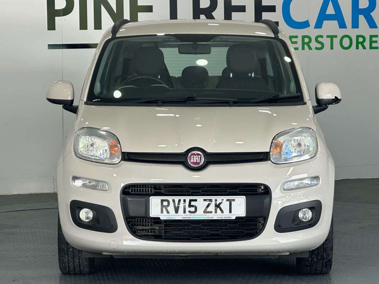 A 2015 FIAT PANDA 0.9 TwinAir Lounge Hatchback 5dr Petrol Manual Euro 6 (s/s) (85 bhp) A 2015 FIAT PANDA 0.9 TwinAir Lounge Hatchback 5dr Petrol Manual Euro 6 (s/s) (85 bhp)