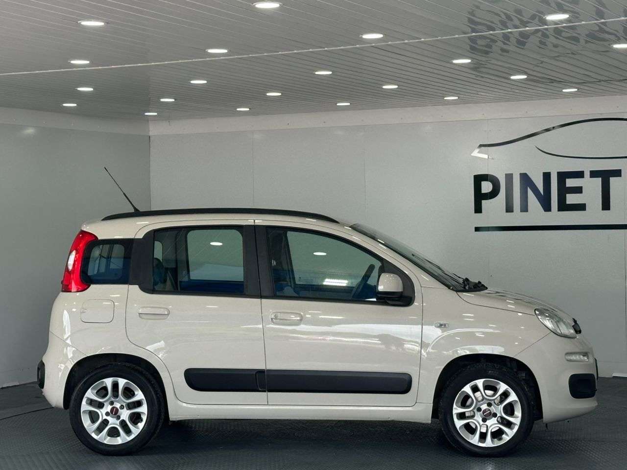 2015 FIAT PANDA 2015 FIAT PANDA