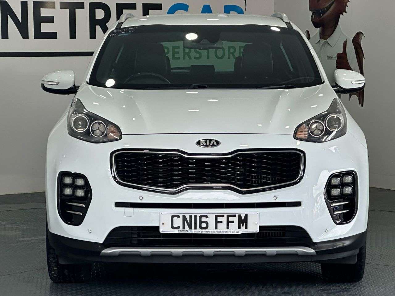 A 2016 KIA SPORTAGE 1.6 T-GDi GT-Line SUV 5dr Petrol Manual AWD Euro 6 (174 bhp) A 2016 KIA SPORTAGE 1.6 T-GDi GT-Line SUV 5dr Petrol Manual AWD Euro 6 (174 bhp)