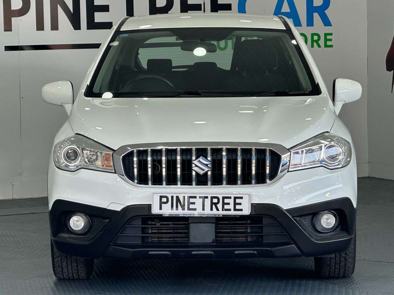 A 2016 SUZUKI SX4 S-CROSS 1.0 Boosterjet SZ4 SUV 5dr Petrol Manual Euro 6 (111 ps) A 2016 SUZUKI SX4 S-CROSS 1.0 Boosterjet SZ4 SUV 5dr Petrol Manual Euro 6 (111 ps)