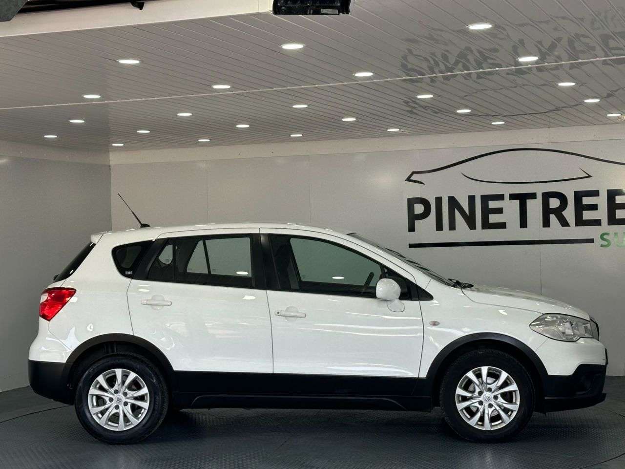 2016 SUZUKI SX4 S-CROSS 2016 SUZUKI SX4 S-CROSS