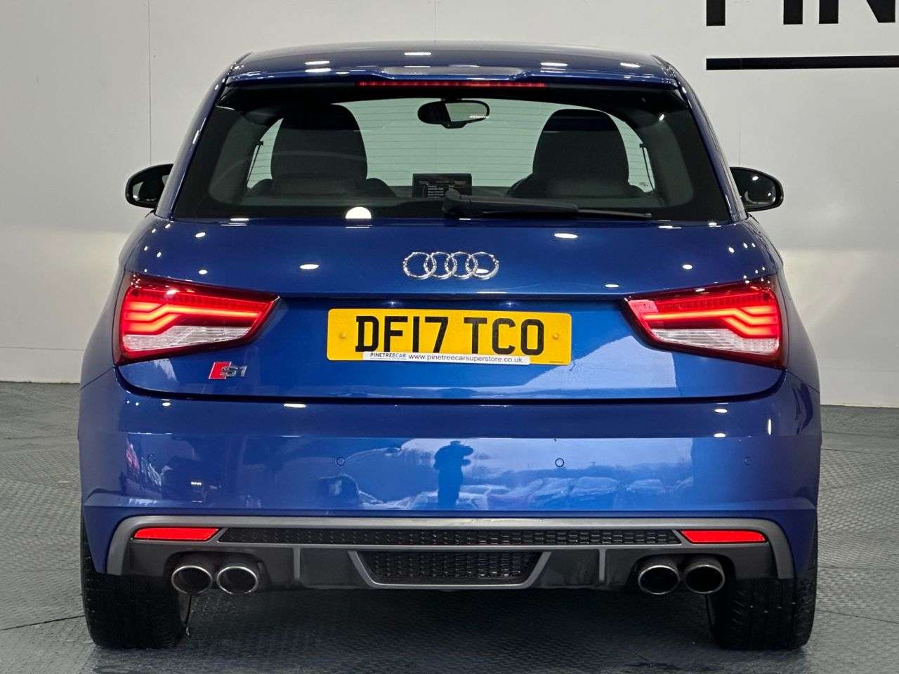 2017 AUDI S1 2017 AUDI S1