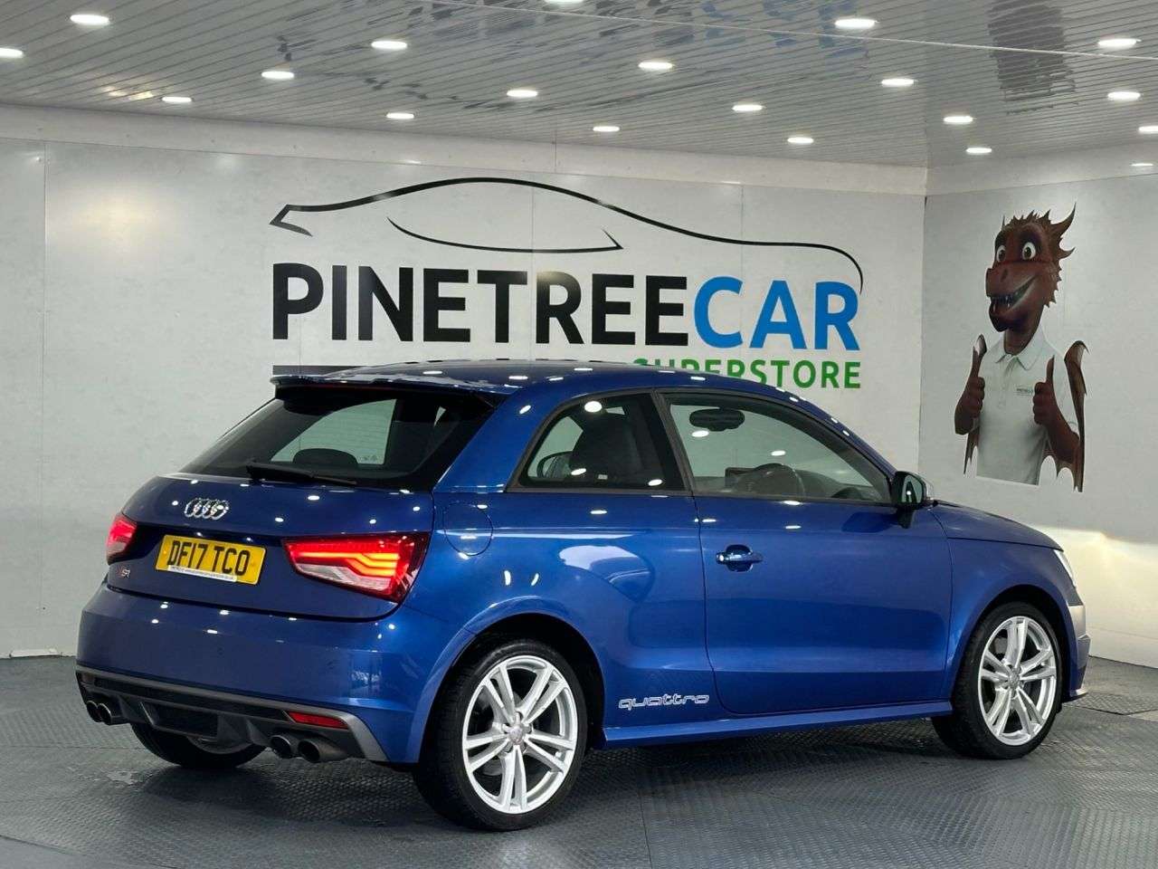 2017 AUDI S1 2017 AUDI S1