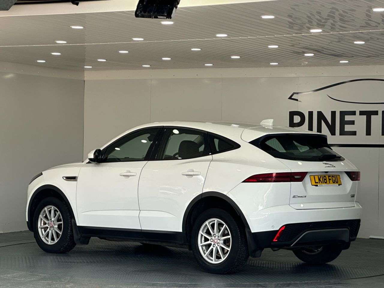 2018 JAGUAR E-PACE 2018 JAGUAR E-PACE