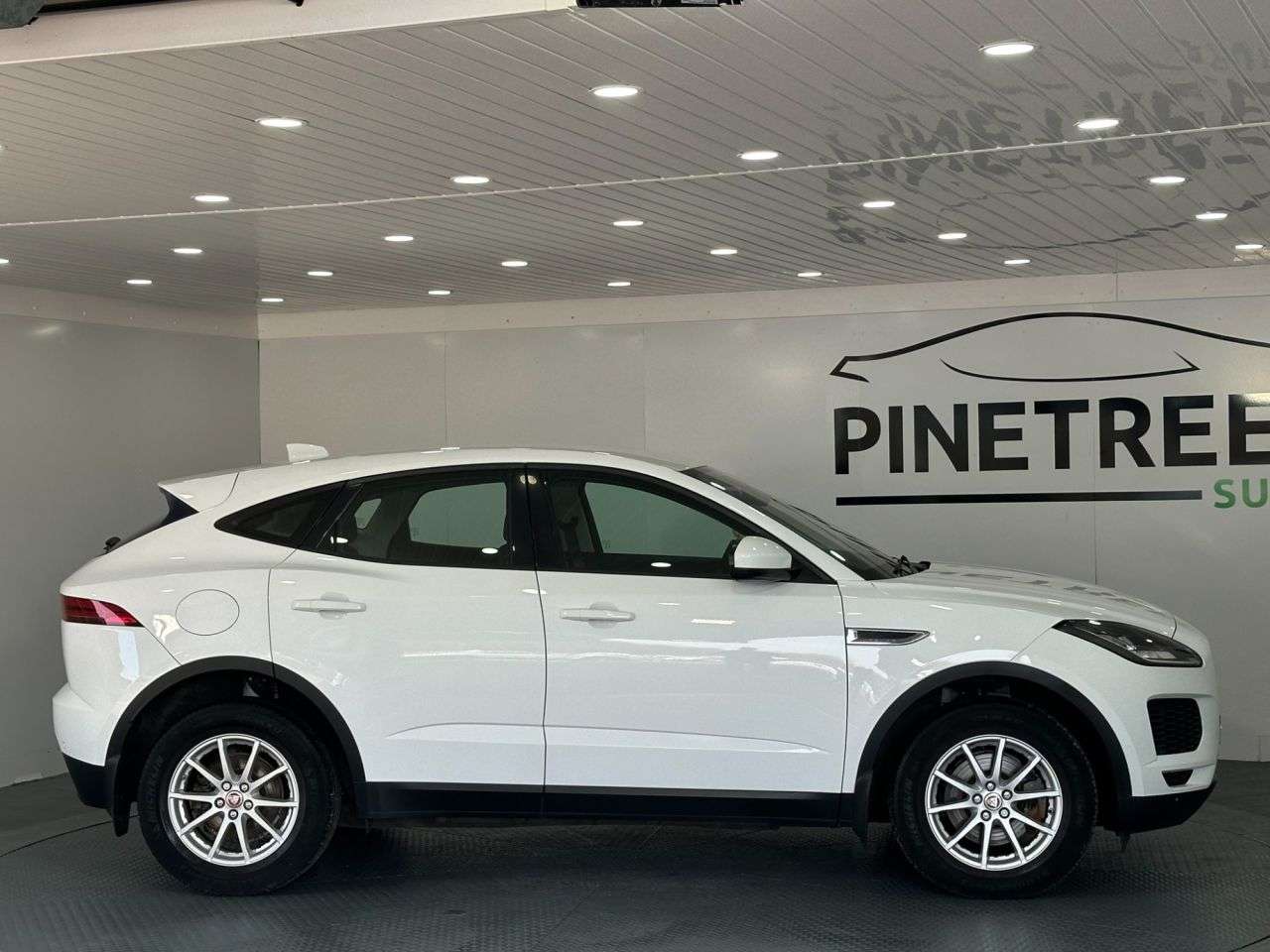 2018 JAGUAR E-PACE 2018 JAGUAR E-PACE