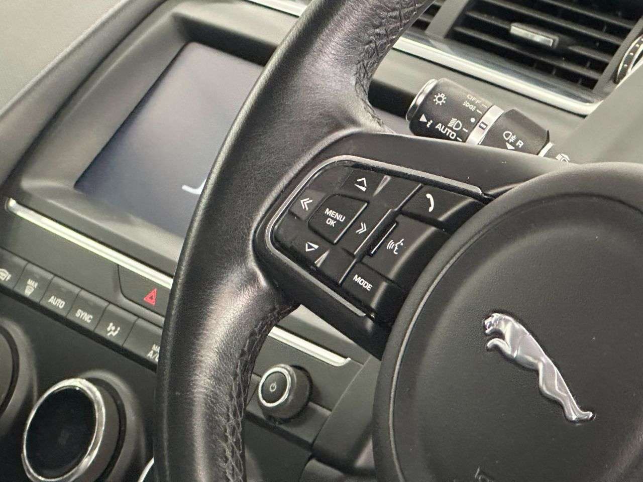 2018 JAGUAR E-PACE 2018 JAGUAR E-PACE