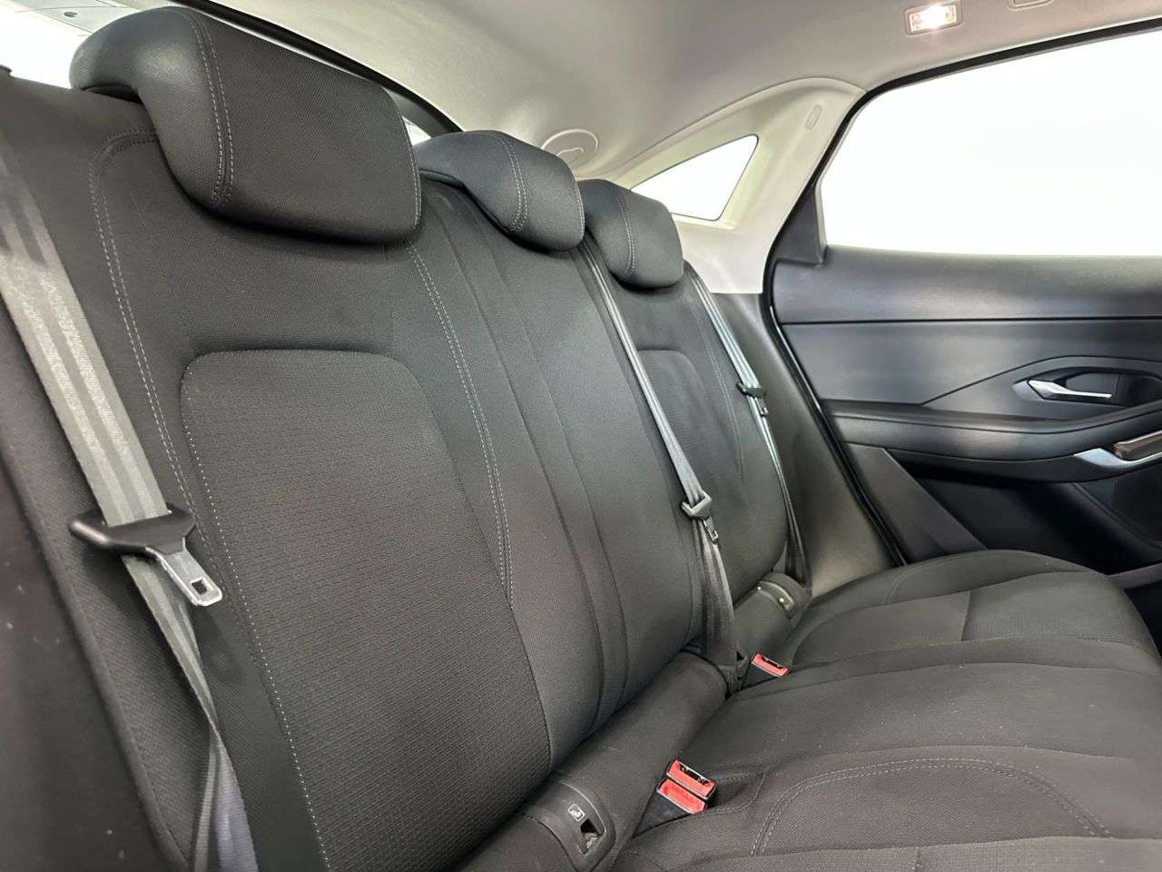 2018 JAGUAR E-PACE 2018 JAGUAR E-PACE