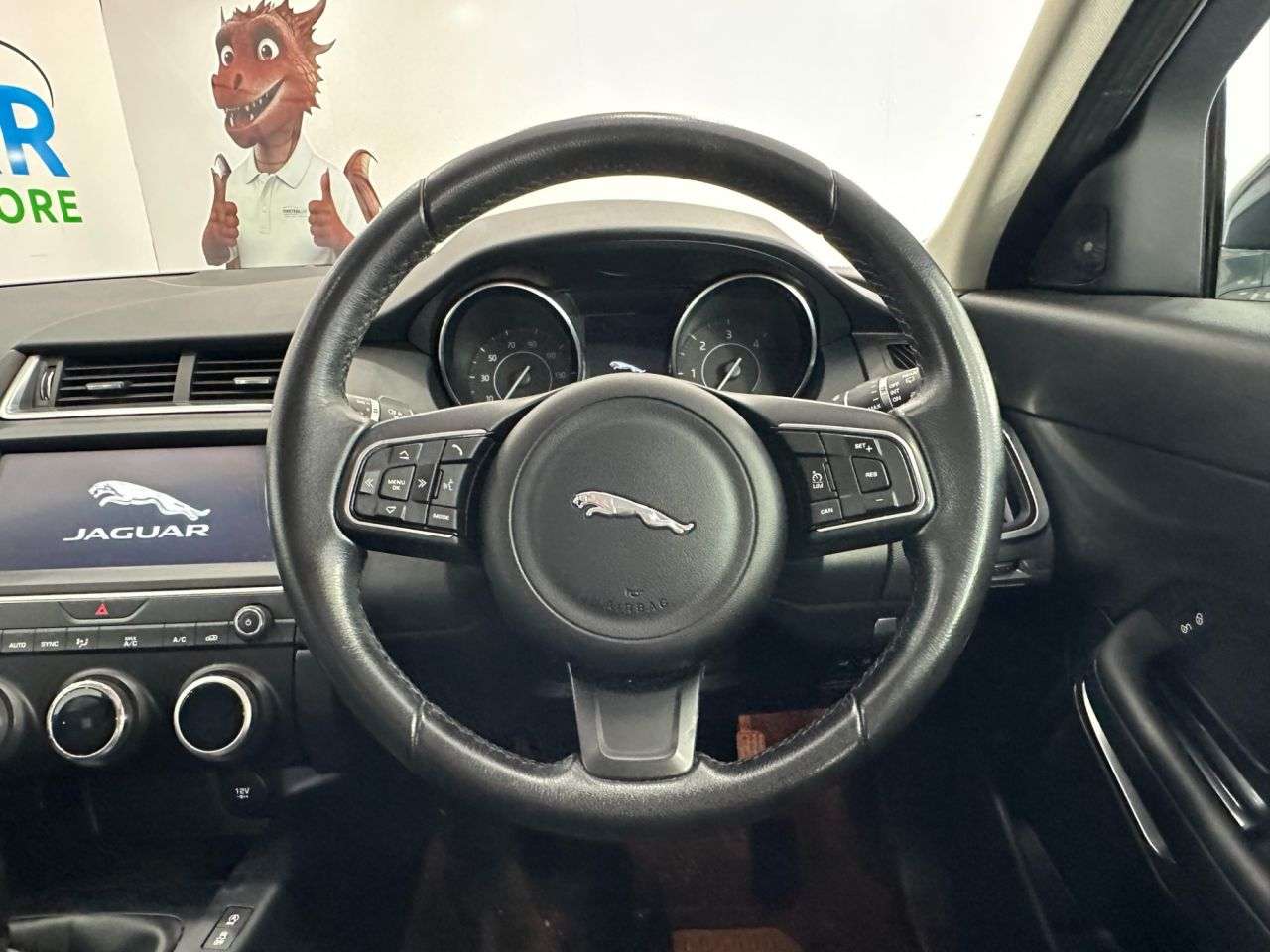 2018 JAGUAR E-PACE 2018 JAGUAR E-PACE