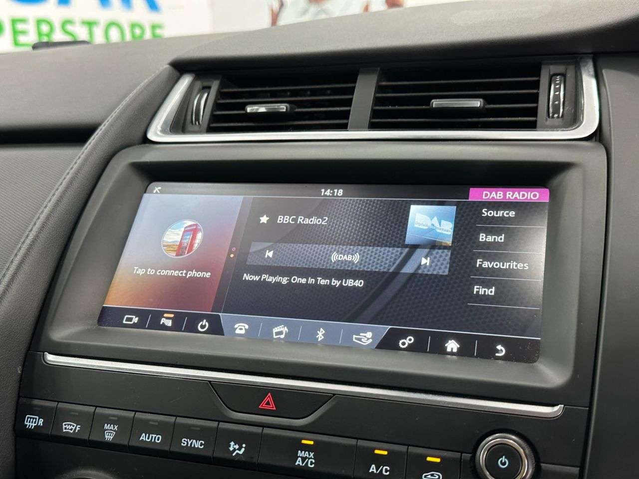 2018 JAGUAR E-PACE 2018 JAGUAR E-PACE