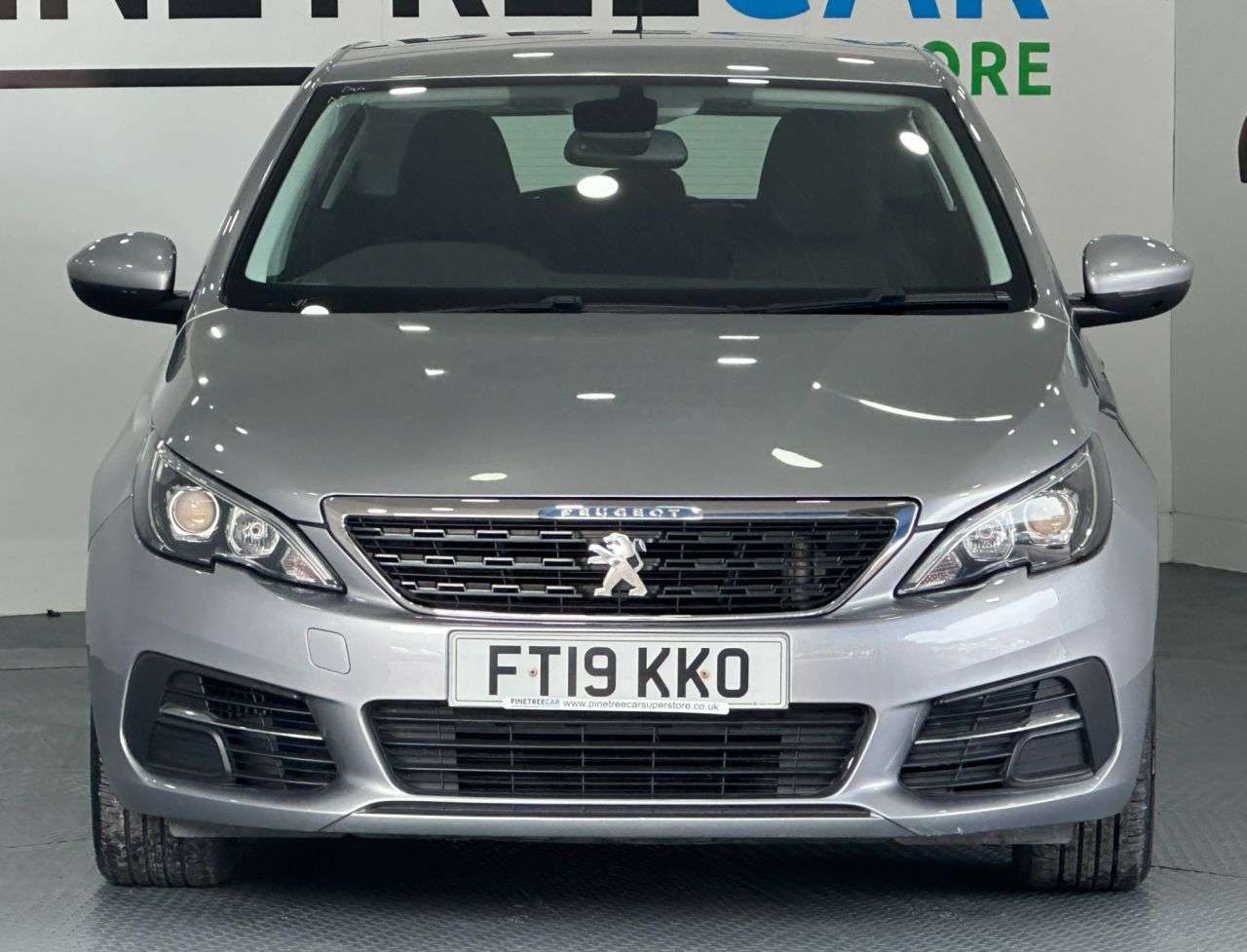 A 2019 PEUGEOT 308 1.5 BlueHDi Active Hatchback 5dr Diesel Manual Euro 6 (s/s) (130 ps) A 2019 PEUGEOT 308 1.5 BlueHDi Active Hatchback 5dr Diesel Manual Euro 6 (s/s) (130 ps)