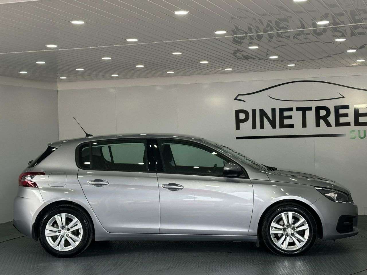 2019 PEUGEOT 308 2019 PEUGEOT 308