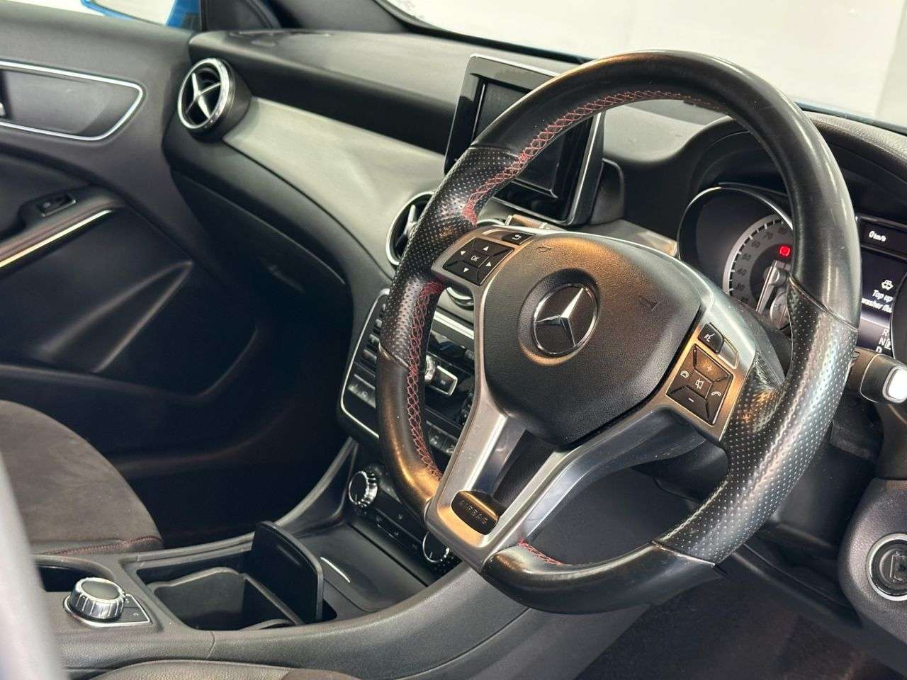 2015 MERCEDES-BENZ GLA 2015 MERCEDES-BENZ GLA