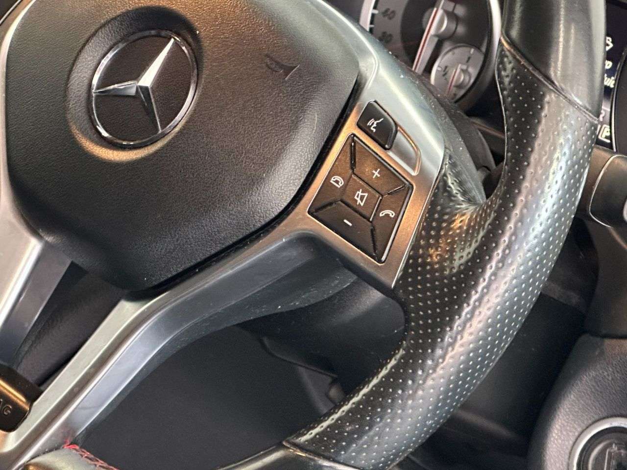 2015 MERCEDES-BENZ GLA 2015 MERCEDES-BENZ GLA