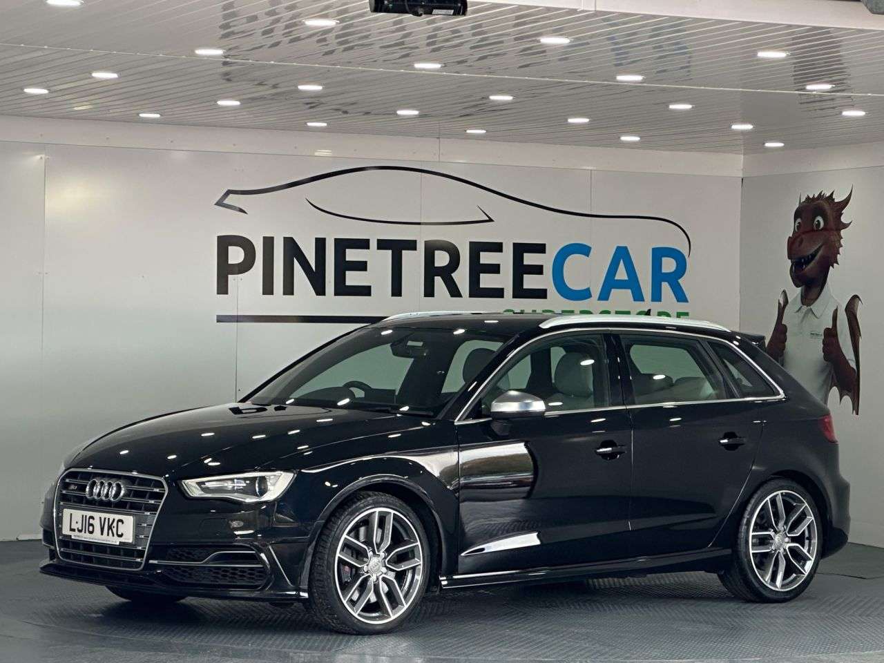 A 2016 AUDI S3 2.0 TFSI Sportback 5dr Petrol S Tronic quattro Euro 6 (s/s) (Nav) (300 ps) A 2016 AUDI S3 2.0 TFSI Sportback 5dr Petrol S Tronic quattro Euro 6 (s/s) (Nav) (300 ps)