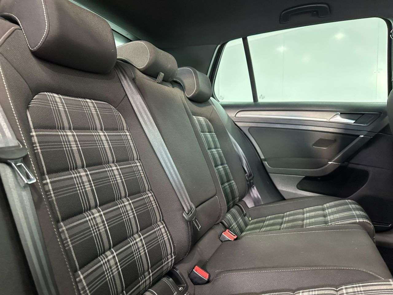 2018 VOLKSWAGEN GOLF 2018 VOLKSWAGEN GOLF