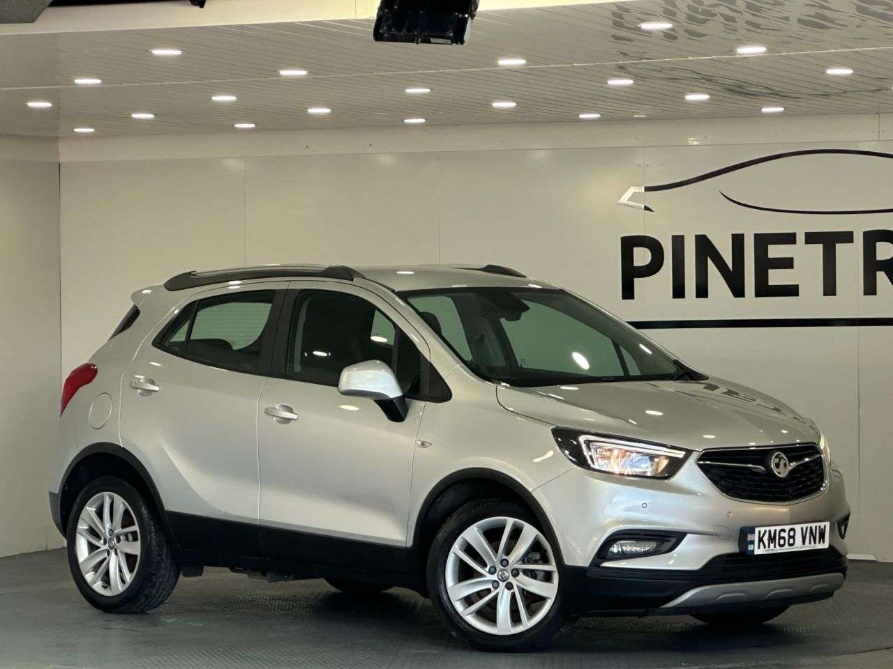 A 2018 VAUXHALL MOKKA X 1.4i Turbo ecoTEC Design Nav SUV 5dr Petrol Manual Euro 6 (s/s) (140 ps) A 2018 VAUXHALL MOKKA X 1.4i Turbo ecoTEC Design Nav SUV 5dr Petrol Manual Euro 6 (s/s) (140 ps)