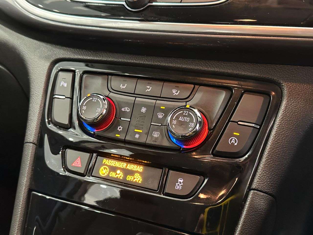 2018 VAUXHALL MOKKA X 2018 VAUXHALL MOKKA X