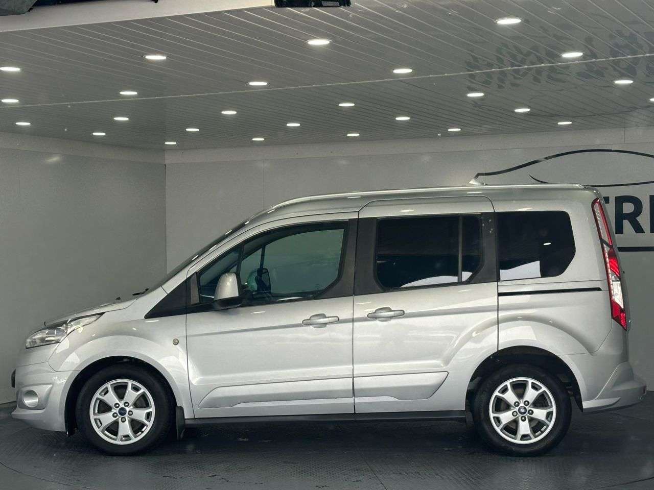 2017 FORD TOURNEO CONNECT 2017 FORD TOURNEO CONNECT