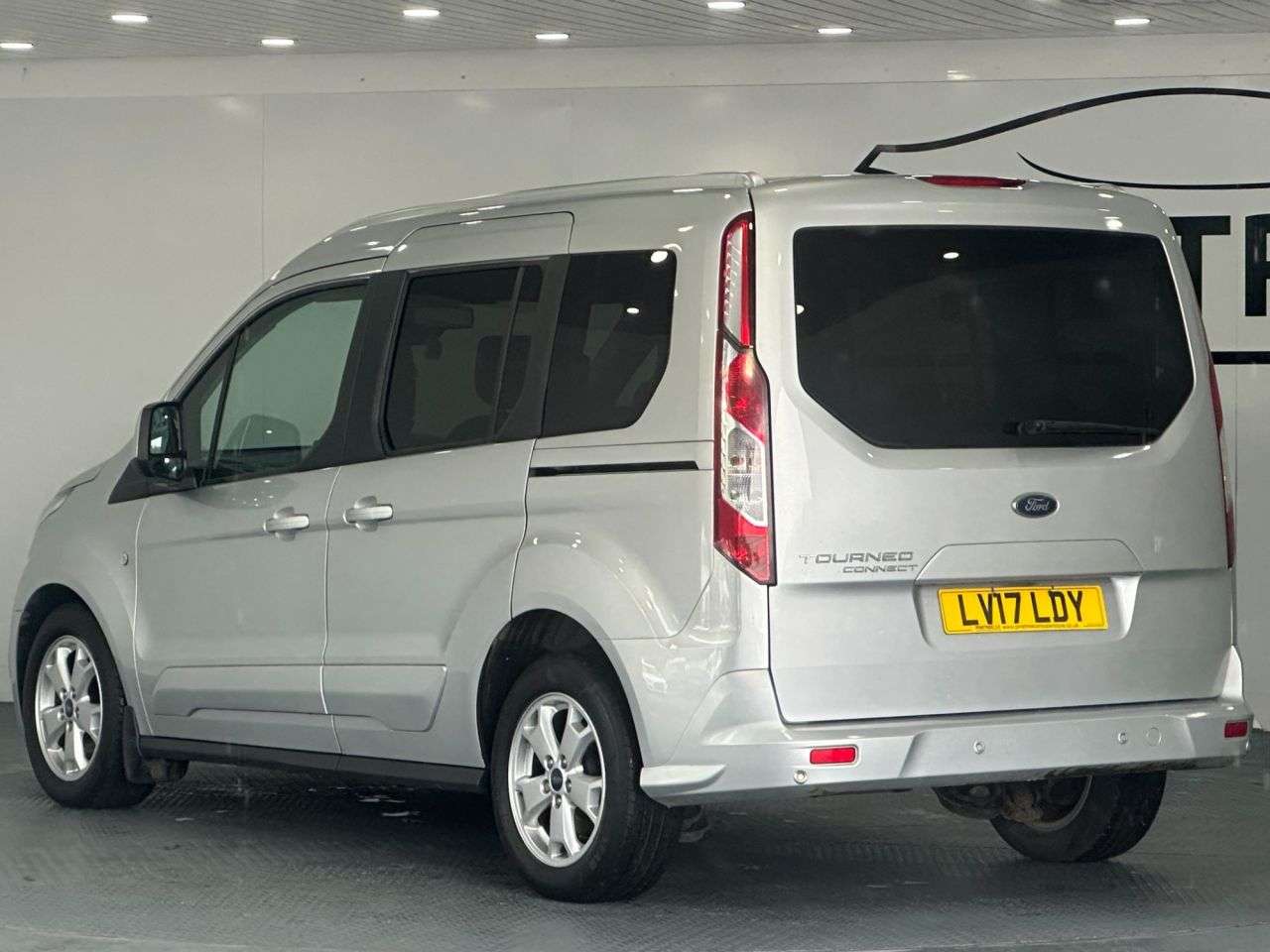 2017 FORD TOURNEO CONNECT 2017 FORD TOURNEO CONNECT
