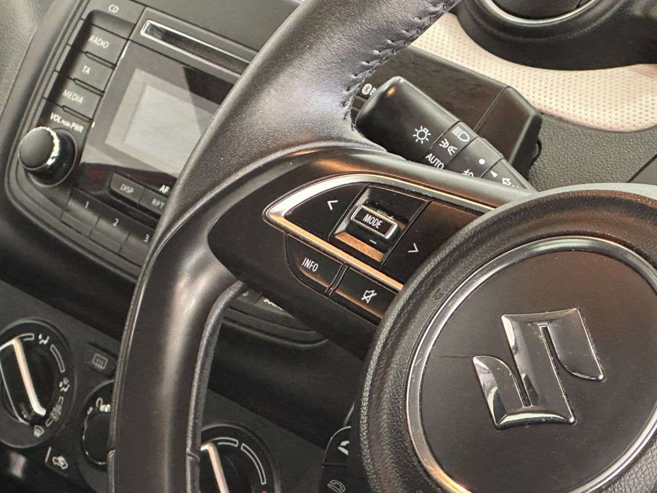 2019 SUZUKI SWIFT 2019 SUZUKI SWIFT