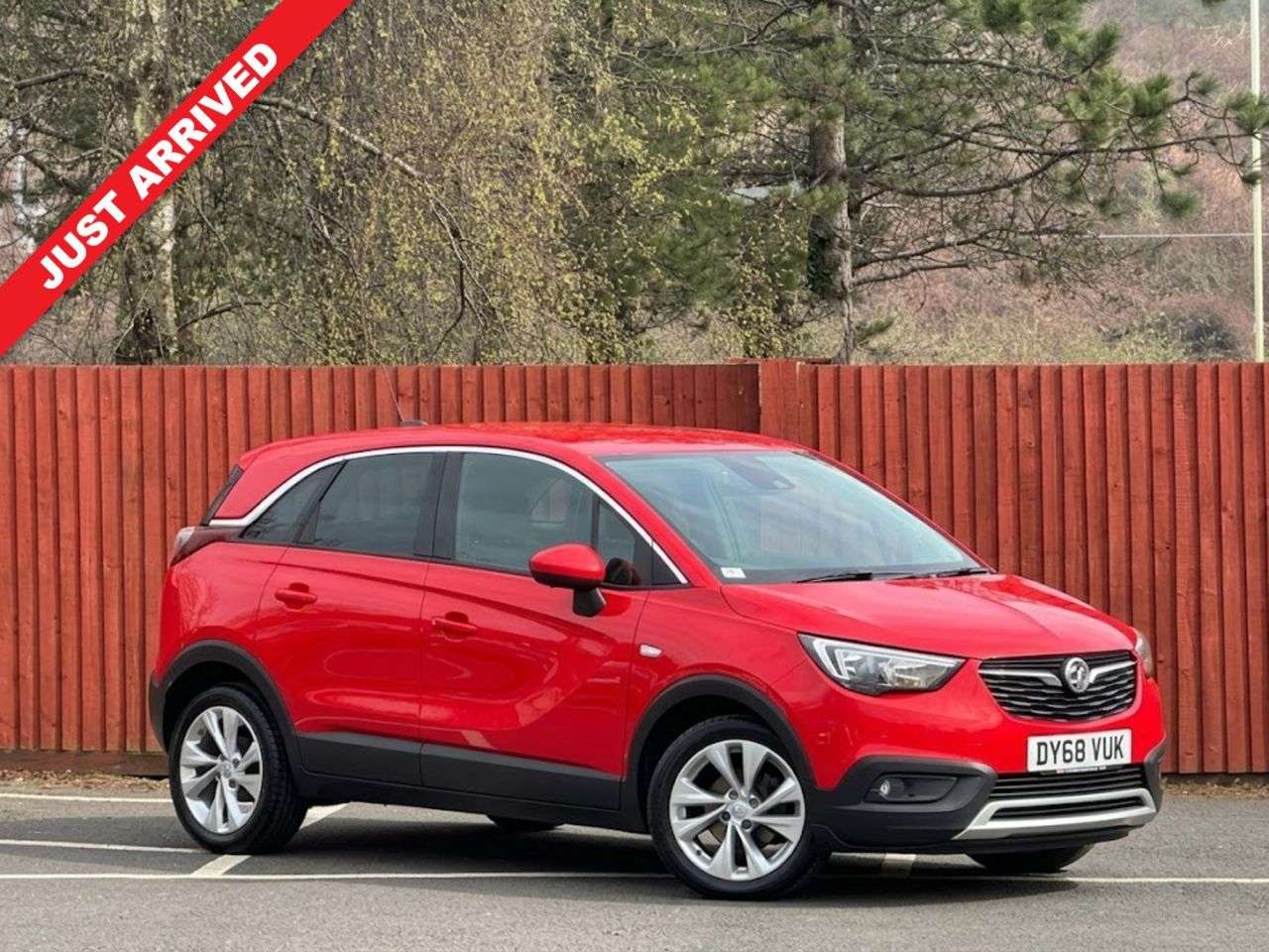A 2019 VAUXHALL CROSSLAND X 1.2 Turbo ecoTEC GPF Tech Line Nav SUV 5dr Petrol Manual Euro 6 (s/s) (110 A 2019 VAUXHALL CROSSLAND X 1.2 Turbo ecoTEC GPF Tech Line Nav SUV 5dr Petrol Manual Euro 6 (s/s) (110