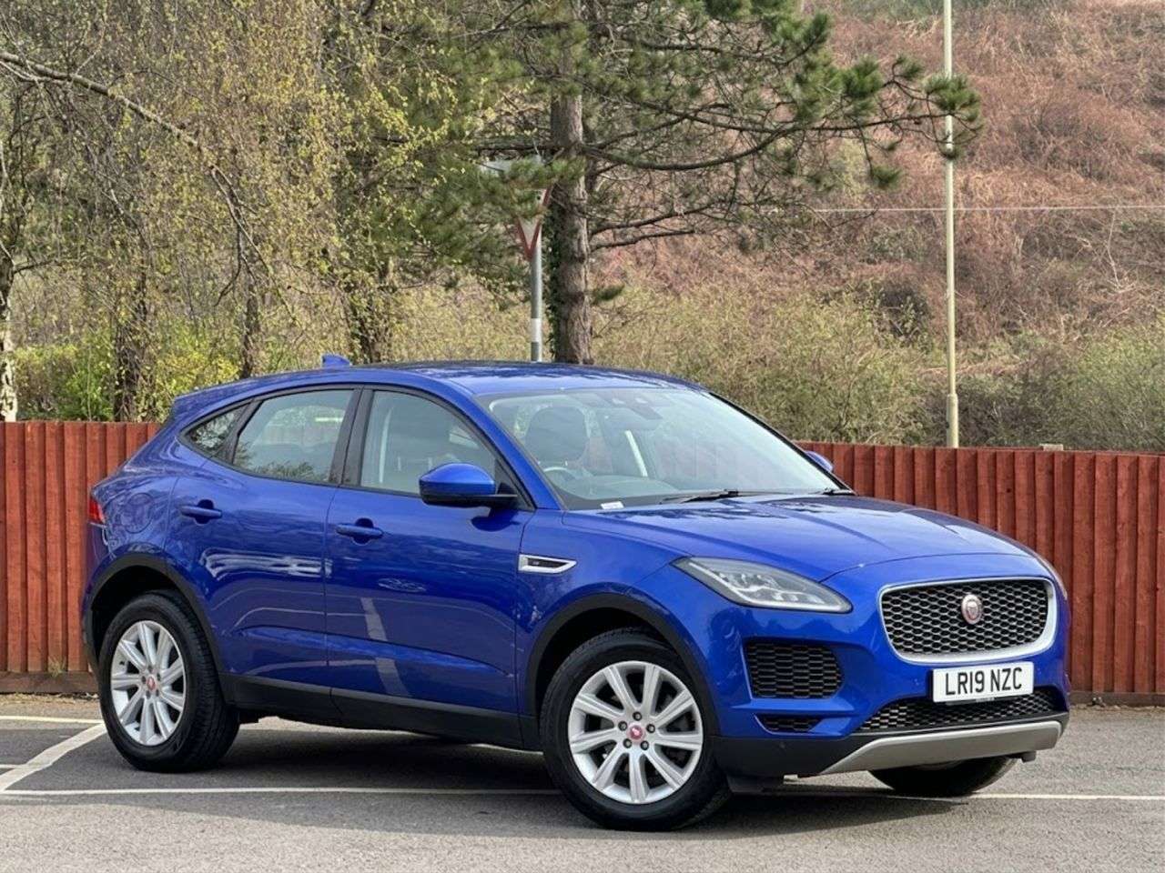 A 2019 JAGUAR E-PACE 2.0 D150 S SUV 5dr Diesel Manual Euro 6 (s/s) (150 ps) A 2019 JAGUAR E-PACE 2.0 D150 S SUV 5dr Diesel Manual Euro 6 (s/s) (150 ps)