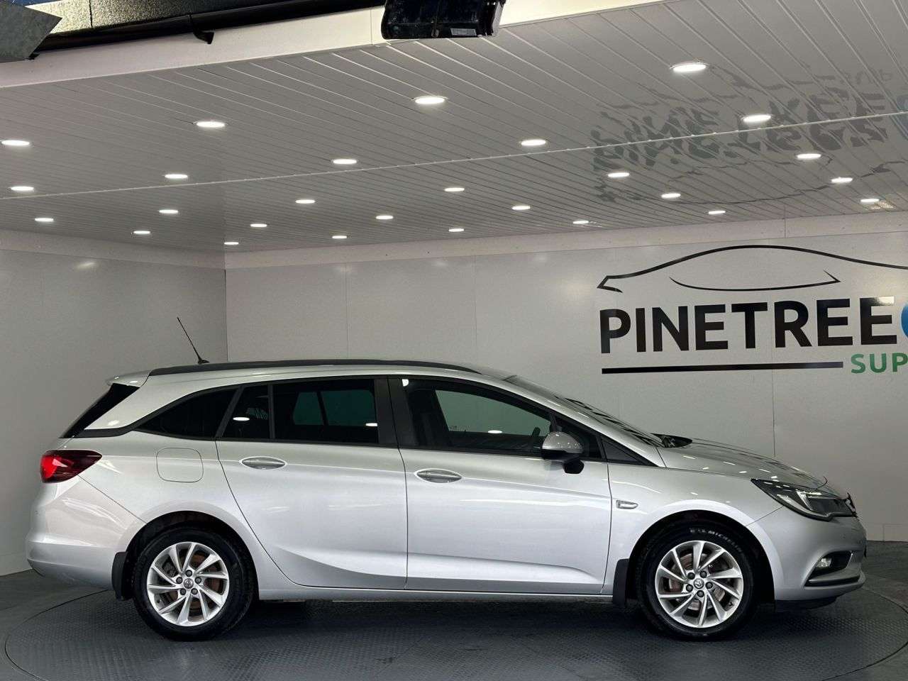 2019 VAUXHALL ASTRA 2019 VAUXHALL ASTRA