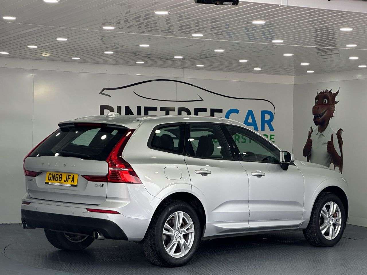 2018 VOLVO XC60 2018 VOLVO XC60