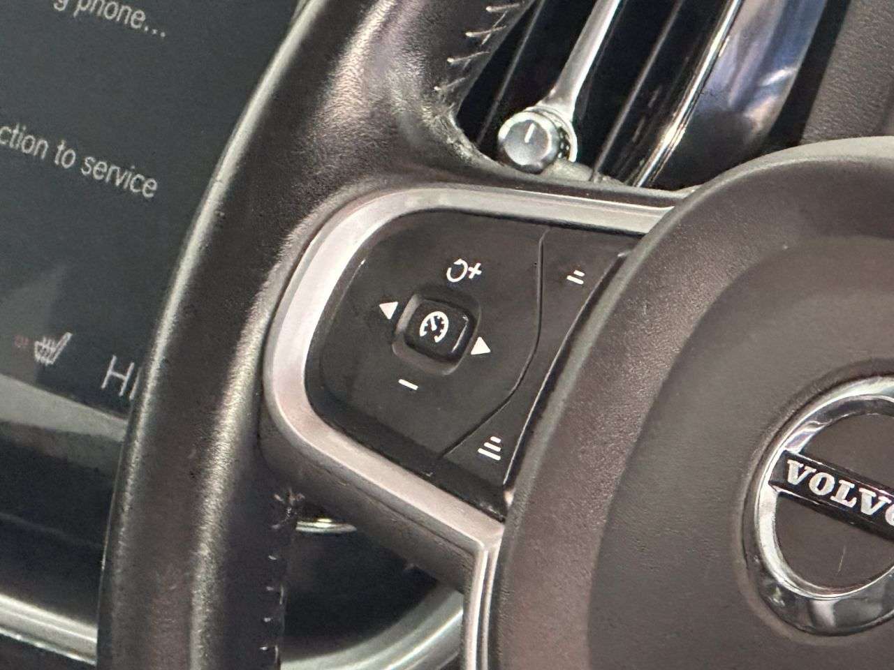 2018 VOLVO XC60 2018 VOLVO XC60