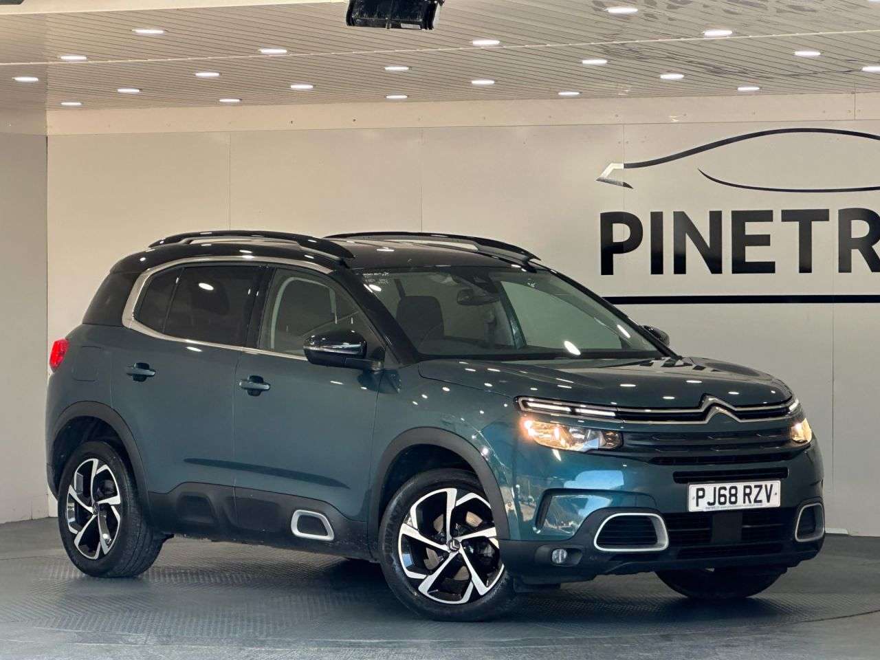 A 2019 CITROEN C5 AIRCROSS 1.2 PureTech Flair SUV 5dr Petrol Manual Euro 6 (s/s) (130 ps) A 2019 CITROEN C5 AIRCROSS 1.2 PureTech Flair SUV 5dr Petrol Manual Euro 6 (s/s) (130 ps)