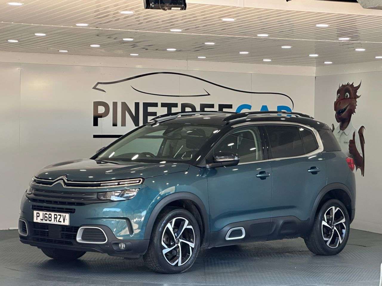 A 2019 CITROEN C5 AIRCROSS 1.2 PureTech Flair SUV 5dr Petrol Manual Euro 6 (s/s) (130 ps) A 2019 CITROEN C5 AIRCROSS 1.2 PureTech Flair SUV 5dr Petrol Manual Euro 6 (s/s) (130 ps)