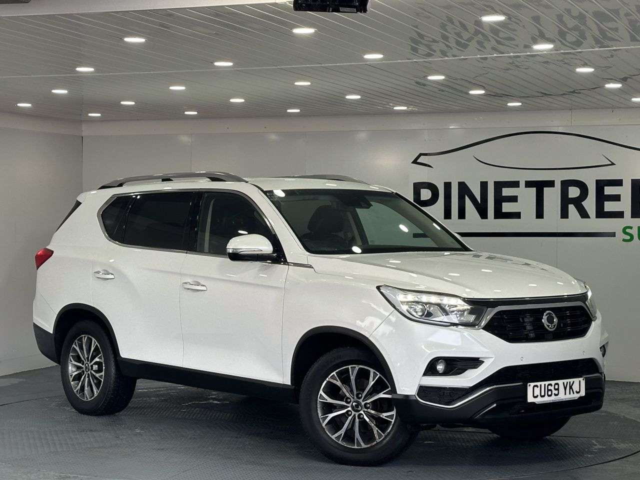 A 2019 SSANGYONG REXTON 2.2D Ice SUV 5dr Diesel T-Tronic 4WD Euro 6 (181 ps) A 2019 SSANGYONG REXTON 2.2D Ice SUV 5dr Diesel T-Tronic 4WD Euro 6 (181 ps)