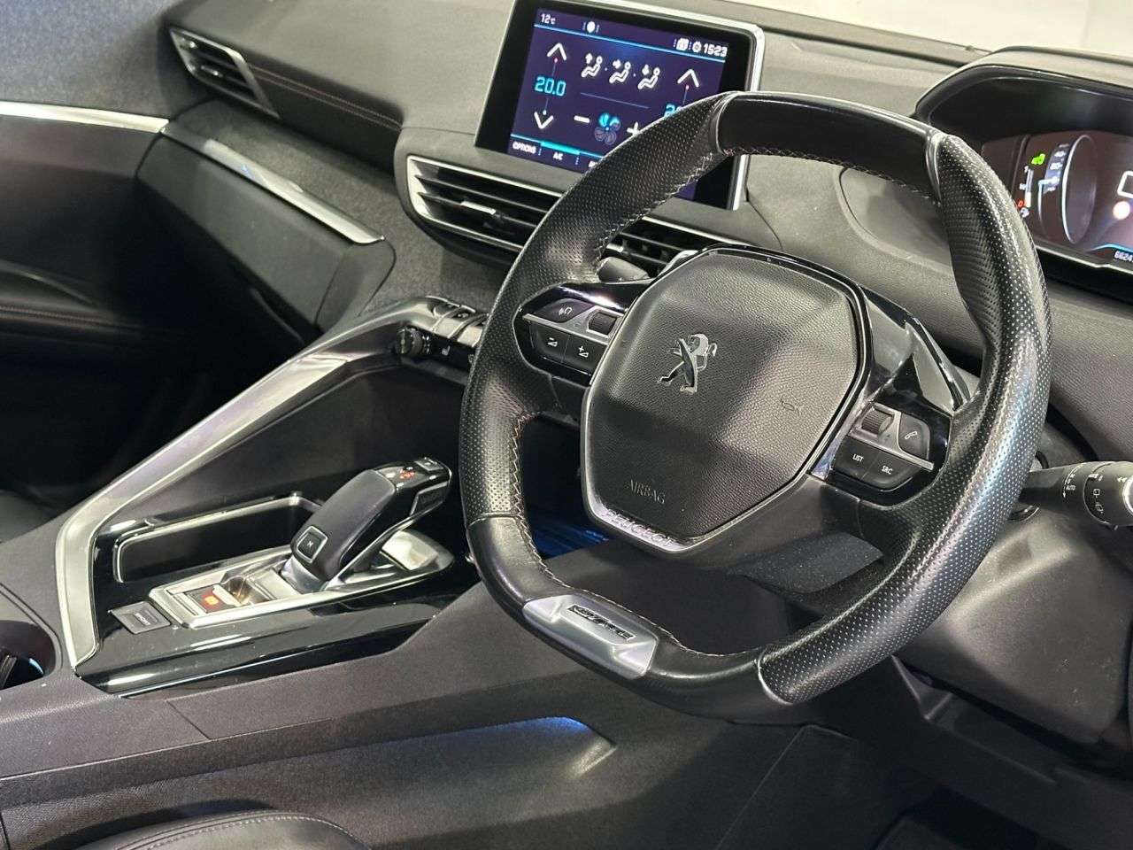 2018 PEUGEOT 5008 2018 PEUGEOT 5008