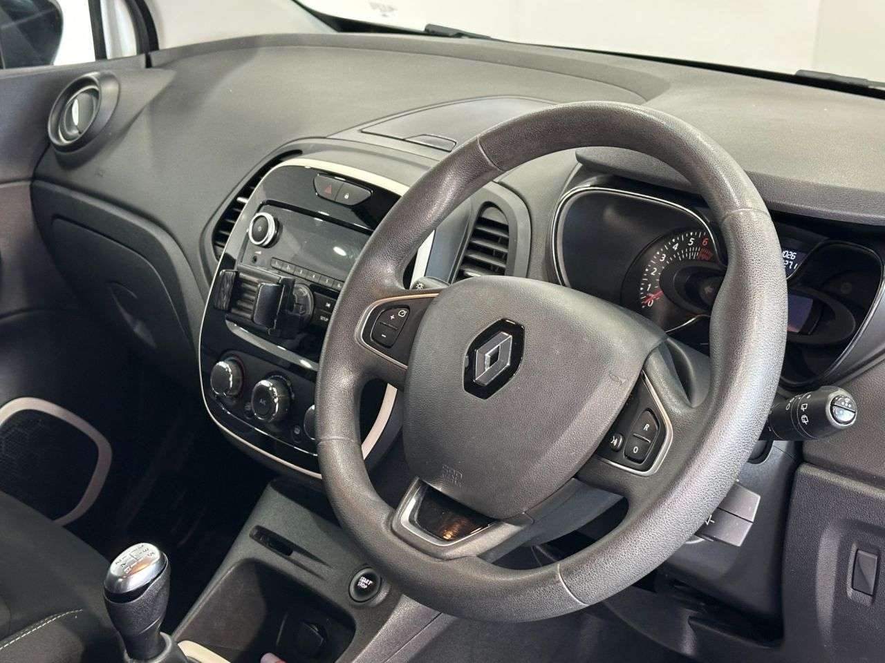 2019 RENAULT CAPTUR 2019 RENAULT CAPTUR