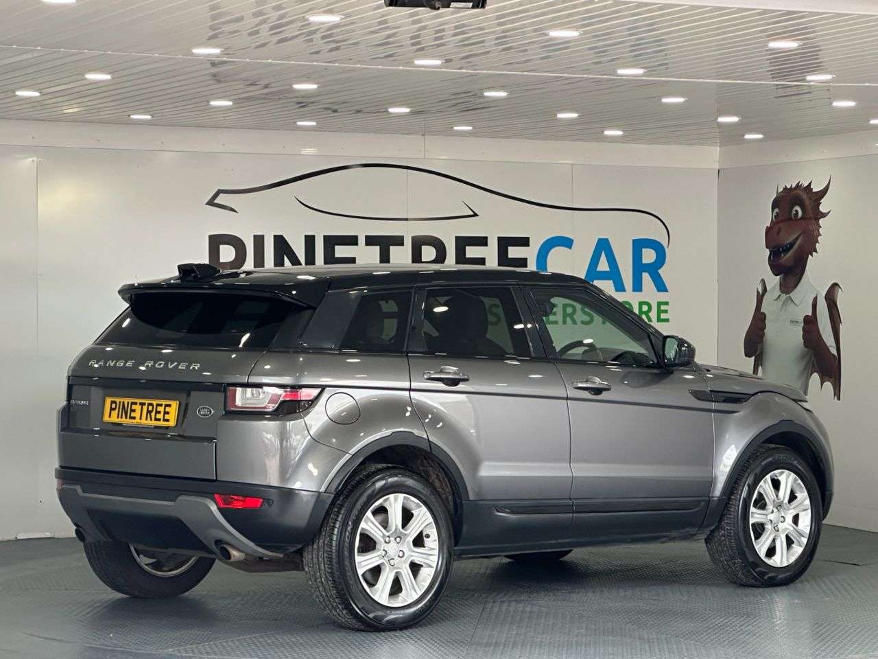 2017 LAND ROVER RANGE ROVER EVOQUE 2017 LAND ROVER RANGE ROVER EVOQUE