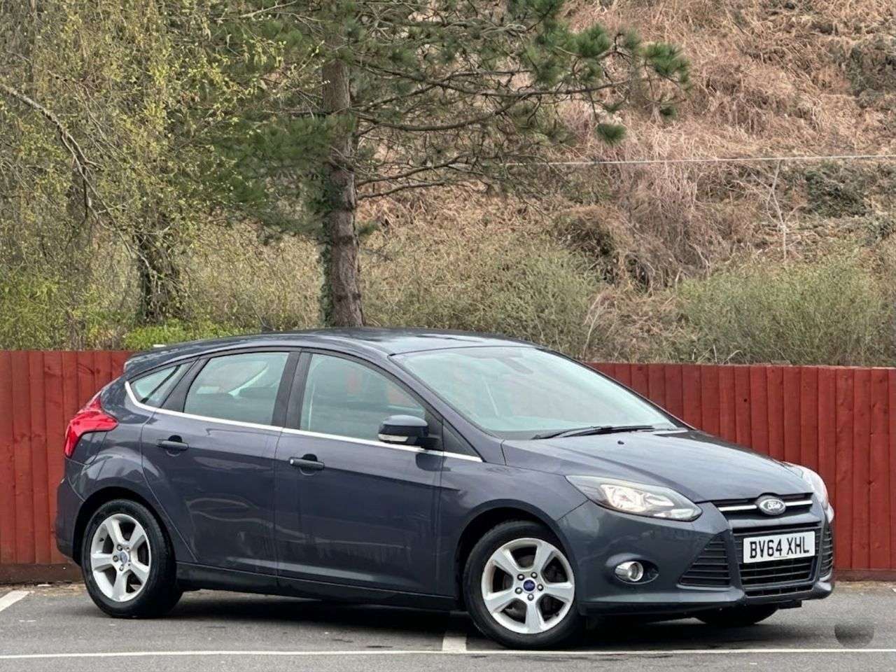 A 2014 FORD FOCUS 1.6 TDCi Zetec Navigator Hatchback 5dr Diesel Manual Euro 5 (s/s) (115 ps) A 2014 FORD FOCUS 1.6 TDCi Zetec Navigator Hatchback 5dr Diesel Manual Euro 5 (s/s) (115 ps)