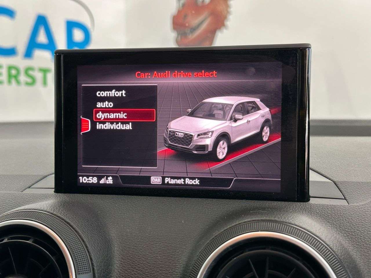 2017 AUDI Q2 2017 AUDI Q2