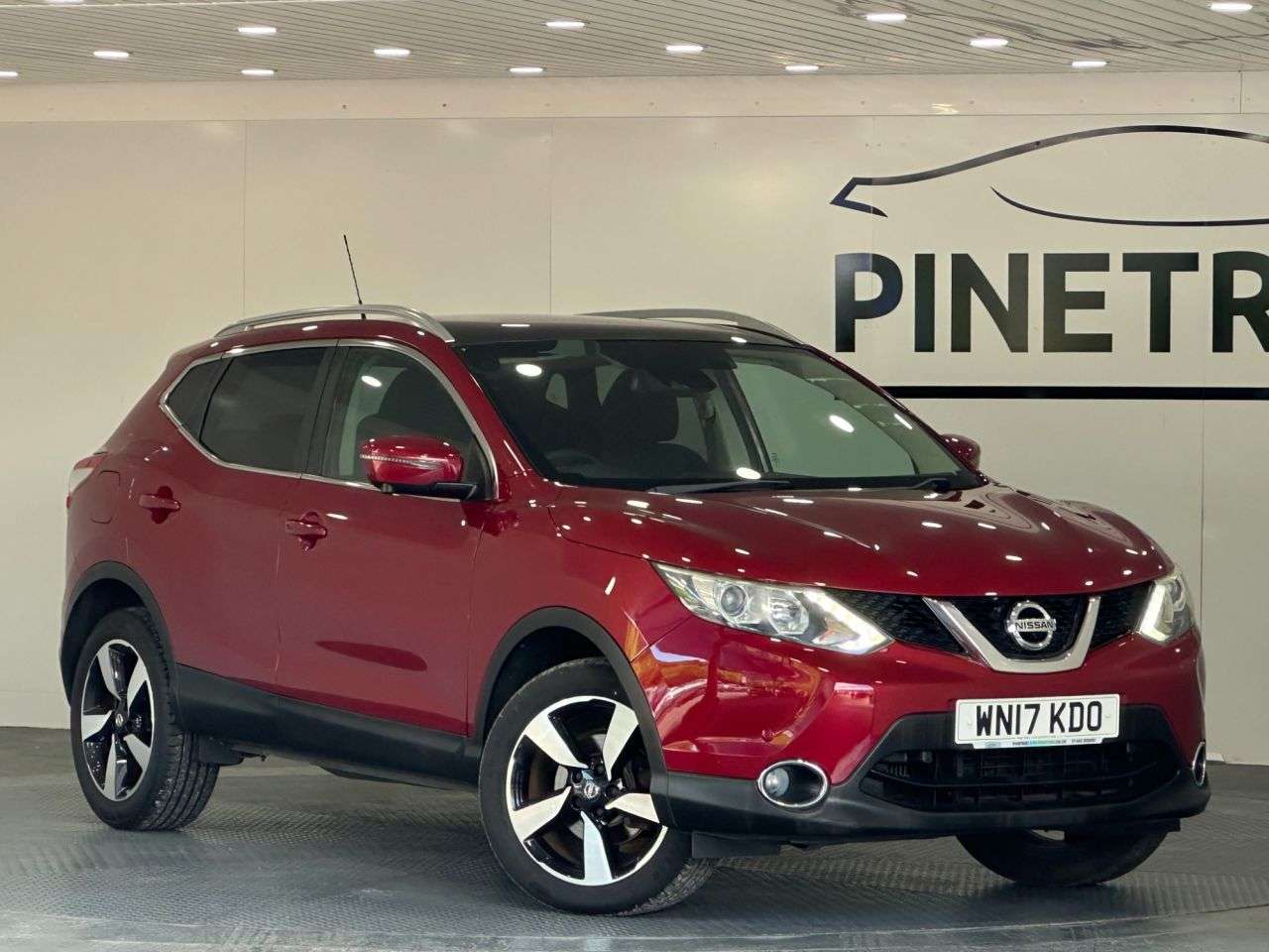 A 2017 NISSAN QASHQAI 1.5 dCi N-Connecta SUV 5dr Diesel Manual 2WD Euro 6 (s/s) (110 ps) A 2017 NISSAN QASHQAI 1.5 dCi N-Connecta SUV 5dr Diesel Manual 2WD Euro 6 (s/s) (110 ps)