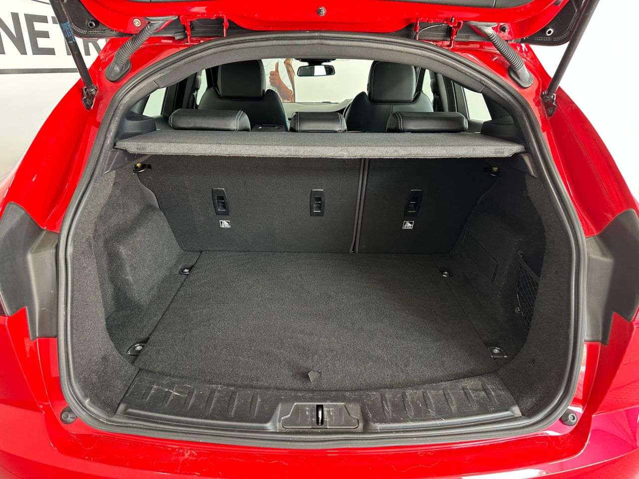 2019 JAGUAR E-PACE 2019 JAGUAR E-PACE