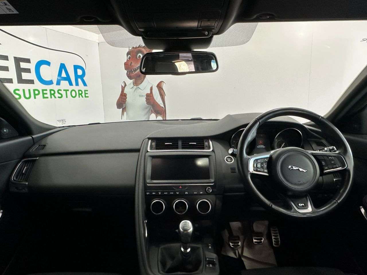 2019 JAGUAR E-PACE 2019 JAGUAR E-PACE