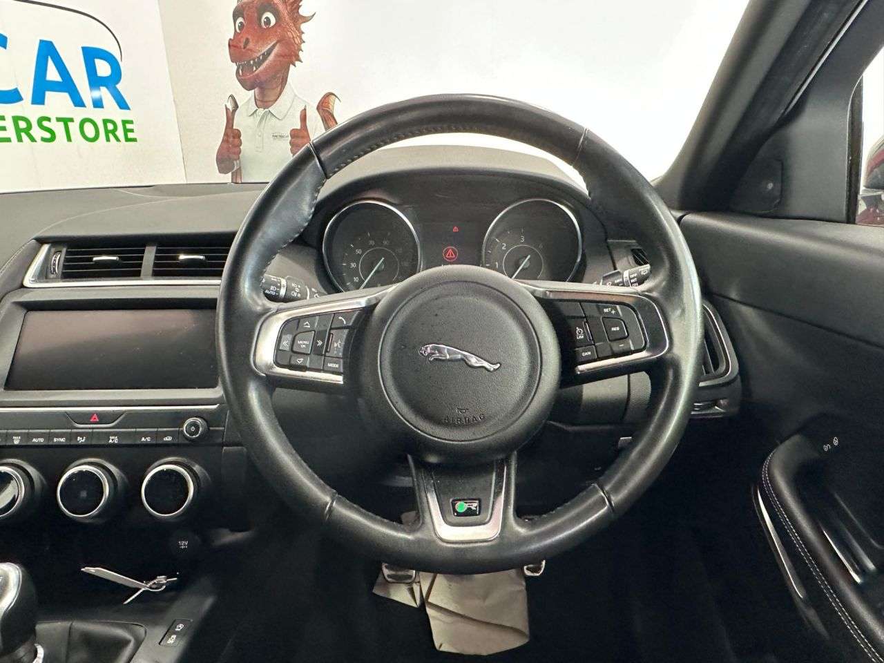 2019 JAGUAR E-PACE 2019 JAGUAR E-PACE