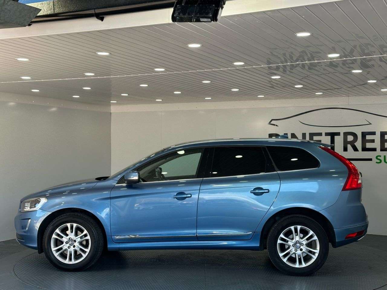 2015 VOLVO XC60 2015 VOLVO XC60