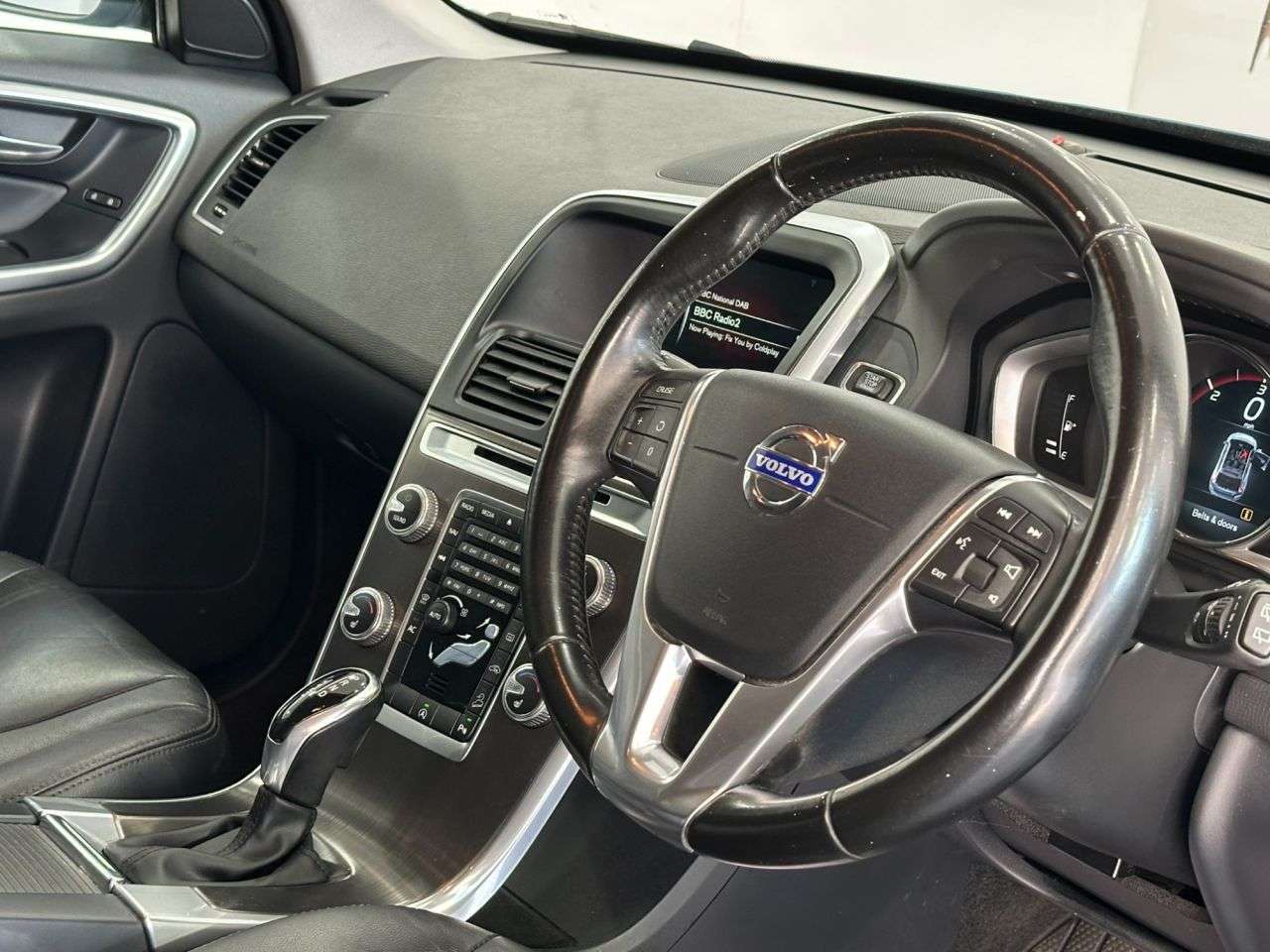2015 VOLVO XC60 2015 VOLVO XC60