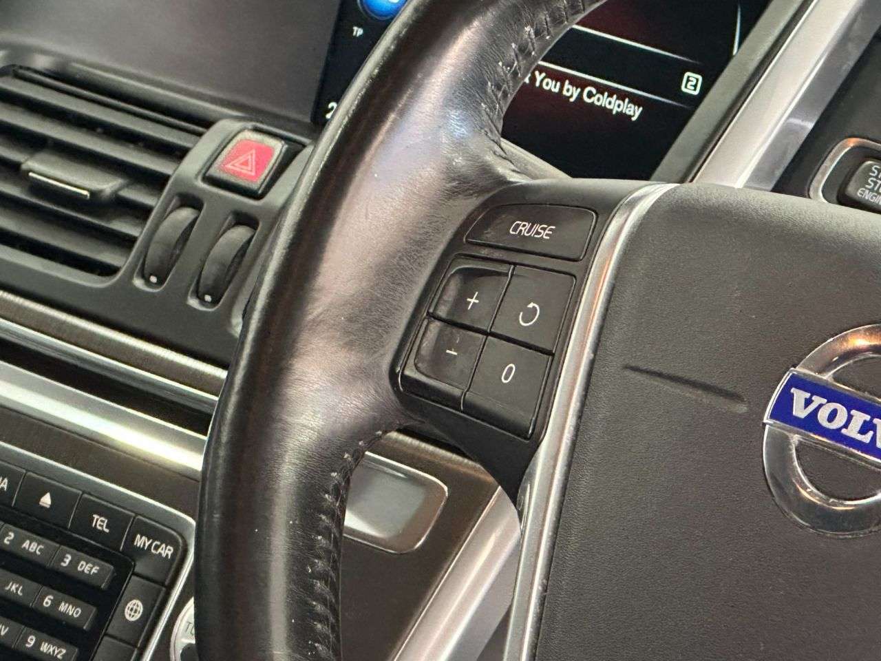 2015 VOLVO XC60 2015 VOLVO XC60