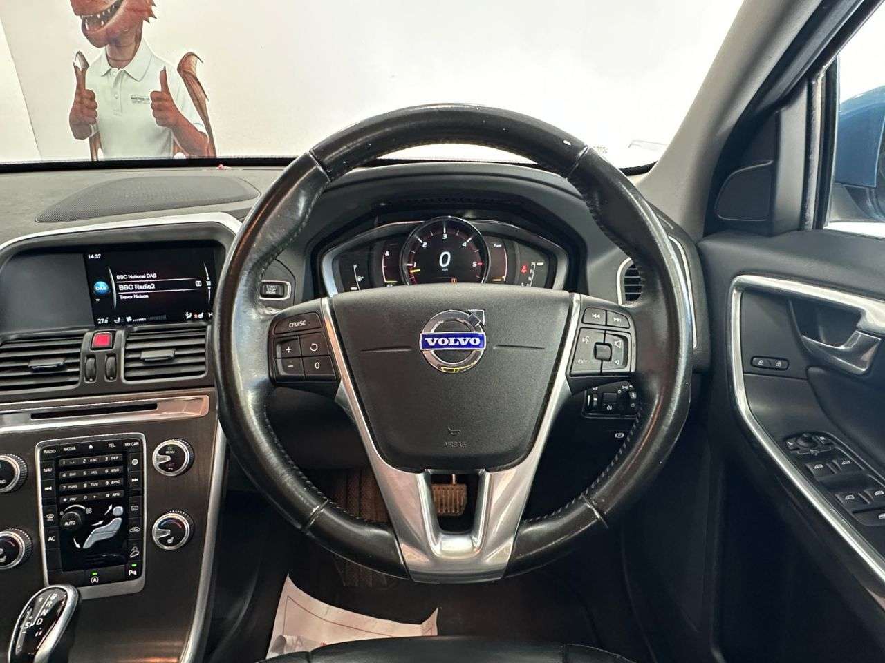 2015 VOLVO XC60 2015 VOLVO XC60