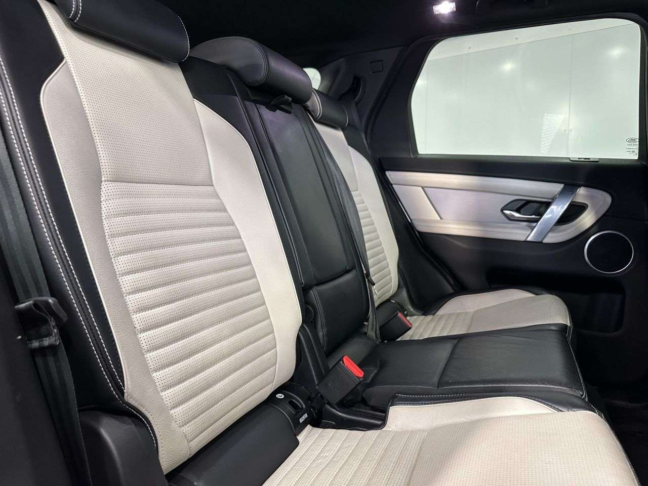 2021 LAND ROVER DISCOVERY SPORT 2021 LAND ROVER DISCOVERY SPORT