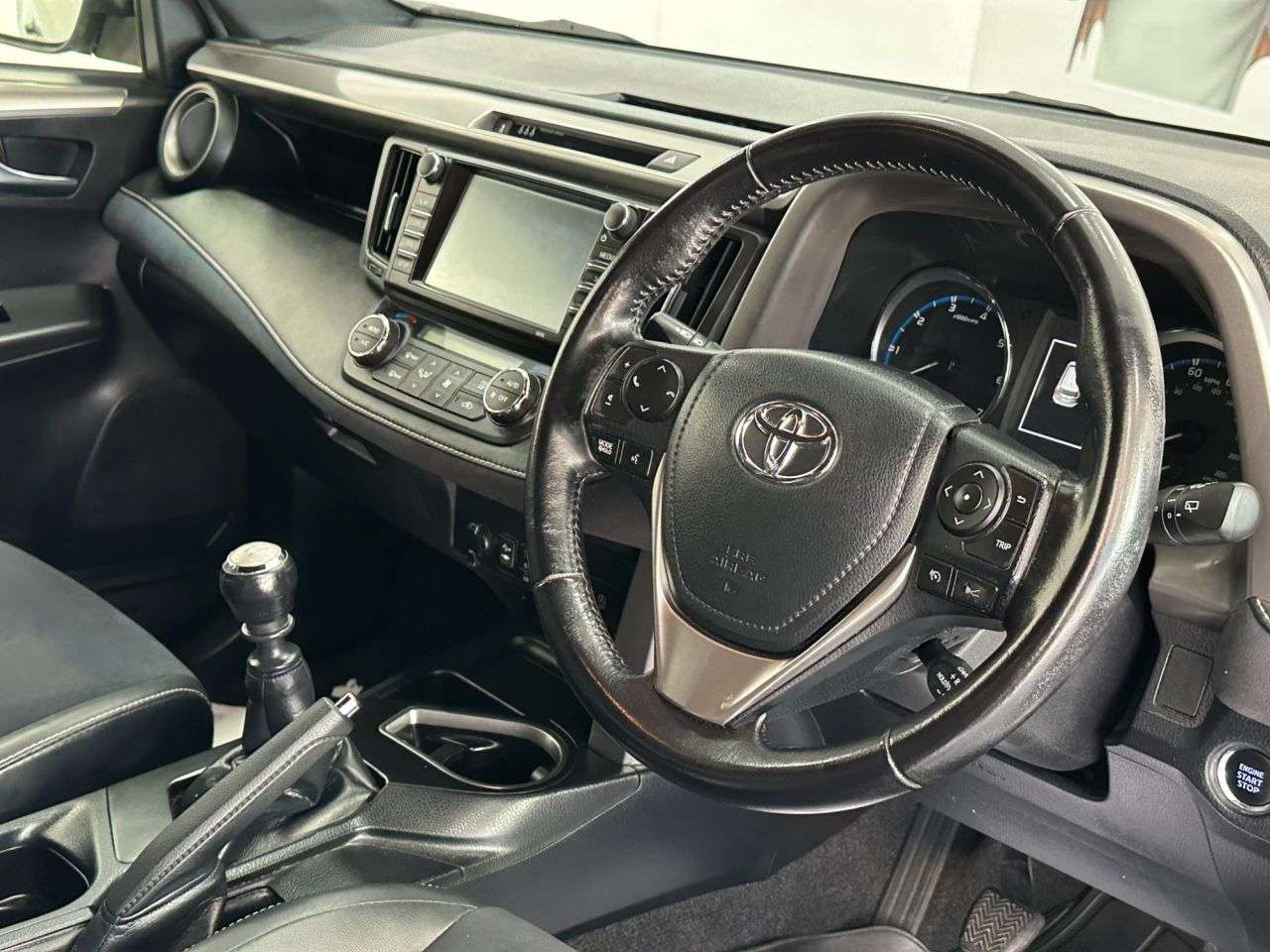 2017 TOYOTA RAV4 2017 TOYOTA RAV4