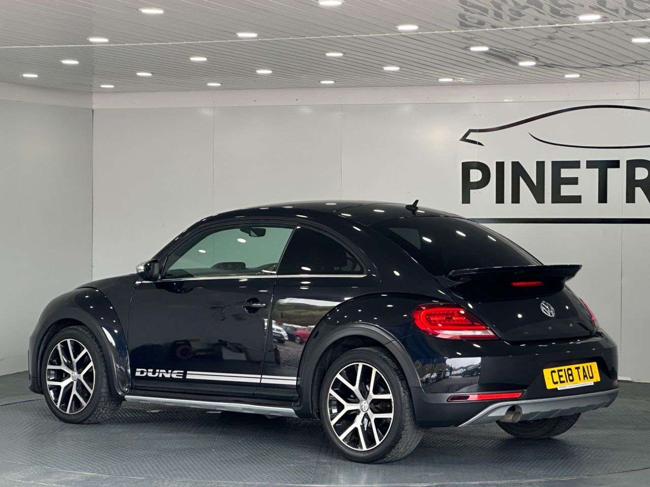 2018 VOLKSWAGEN BEETLE 2018 VOLKSWAGEN BEETLE