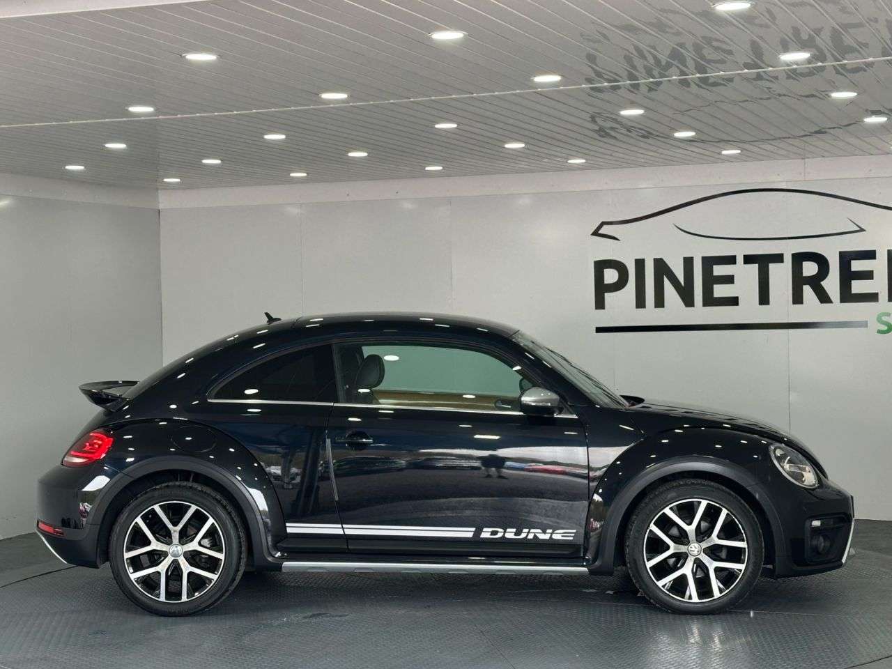 2018 VOLKSWAGEN BEETLE 2018 VOLKSWAGEN BEETLE